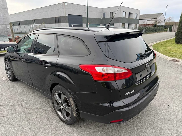 Ford - 2014 - focus - - personenauto - afbeelding 11 van  29