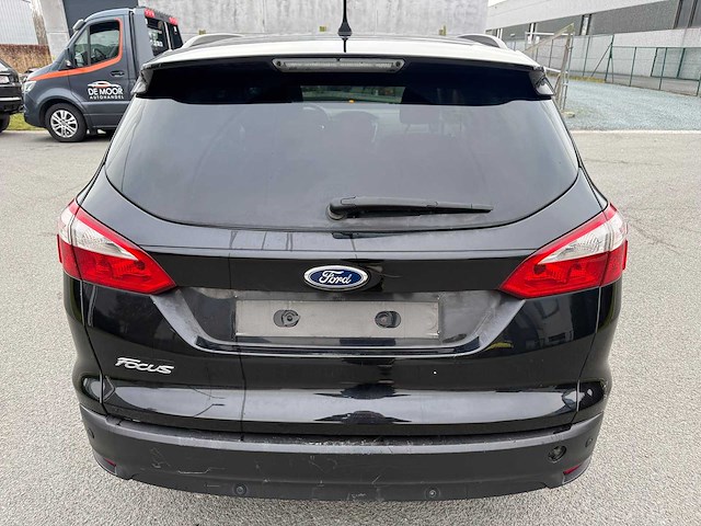 Ford - 2014 - focus - personenauto - afbeelding 8 van  29