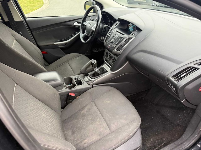 Ford - 2014 - focus - personenauto - afbeelding 11 van  29