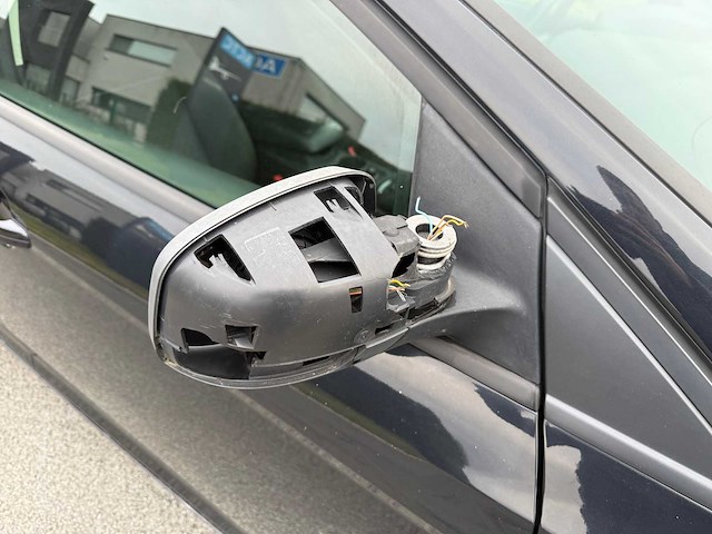 Ford - 2014 - focus - personenauto - afbeelding 2 van  28