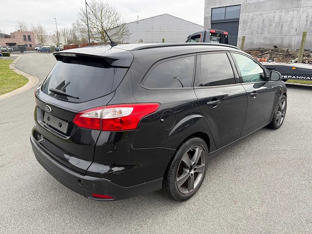 Ford - 2014 - focus - personenauto - afbeelding 3 van  18