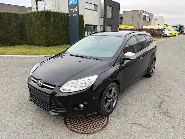 Ford - 2014 - focus - personenauto - afbeelding 13 van  18