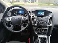 Ford - 2014 - focus sw - sw - personenauto - afbeelding 8 van  35