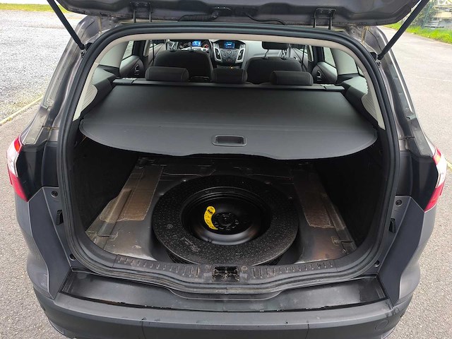 Ford - 2014 - focus wagon - 1.0 ecoboost edition - personenauto - afbeelding 20 van  34