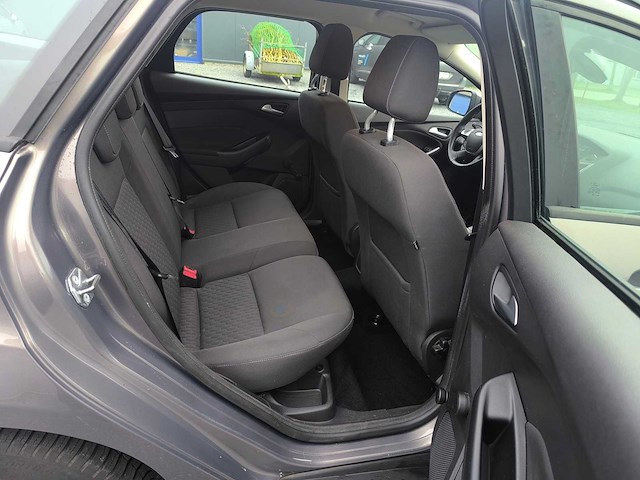 Ford - 2014 - focus wagon - 1.0 ecoboost edition - personenauto - afbeelding 1 van  34