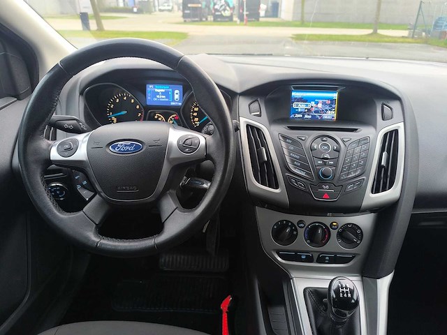 Ford - 2014 - focus wagon - 1.0 ecoboost edition - personenauto - afbeelding 3 van  34