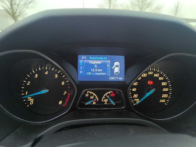 Ford - 2014 - focus wagon - 1.0 ecoboost edition - personenauto - afbeelding 30 van  34