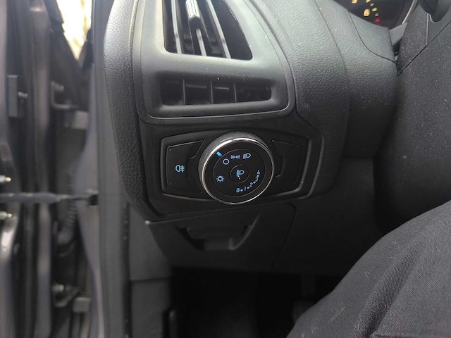 Ford - 2014 - focus wagon - 1.0 ecoboost edition - personenauto - afbeelding 31 van  34