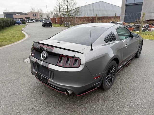 Ford - 2014 - mustang - - personenauto - afbeelding 4 van  22
