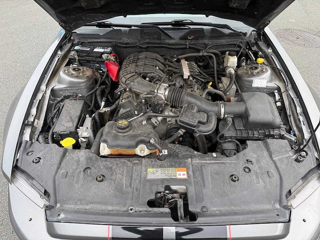 Ford - 2014 - mustang - personenauto - afbeelding 19 van  29