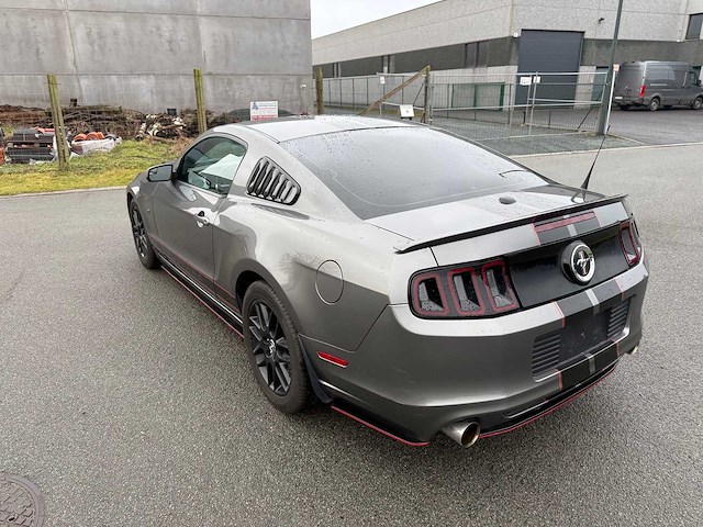 Ford - 2014 - mustang - personenauto - afbeelding 9 van  23
