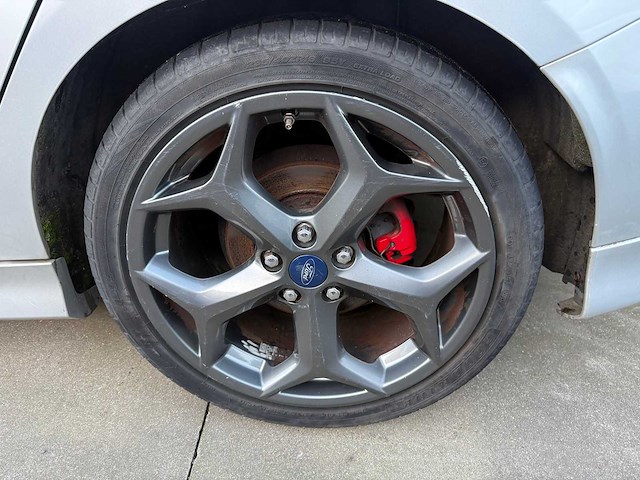 Ford - 2015 - focus st - st - personenauto - afbeelding 25 van  35