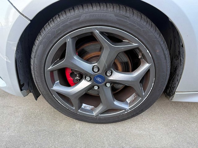 Ford - 2015 - focus st - st - personenauto - afbeelding 26 van  35