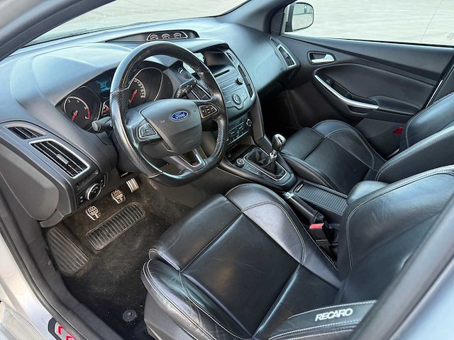 Ford - 2015 - focus st - st - personenauto - afbeelding 11 van  18