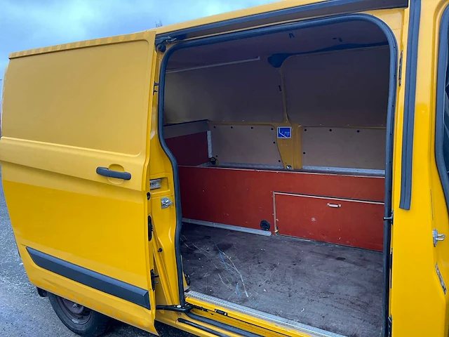Ford - 2015 - transit custom - l2 - lichte vrachtwagen - afbeelding 18 van  34