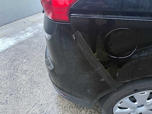 Ford - 2016 - c-max - 7zit - personenauto - afbeelding 2 van  27