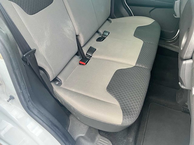 Ford - 2016 - tourneo courier - personenauto - afbeelding 32 van  50