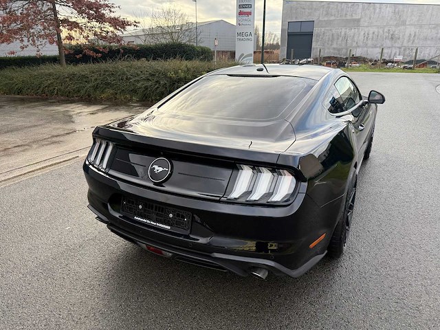 Ford - 2019 - mustang - personenauto - afbeelding 2 van  46
