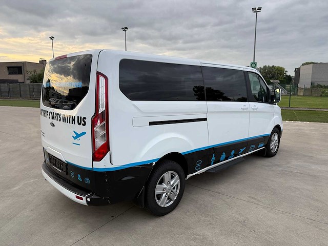 Ford - 2022 - tourneo custom - minibus - personenauto - afbeelding 30 van  33