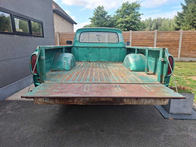 Ford - f-100 - pickup - oldtimer - afbeelding 9 van  11