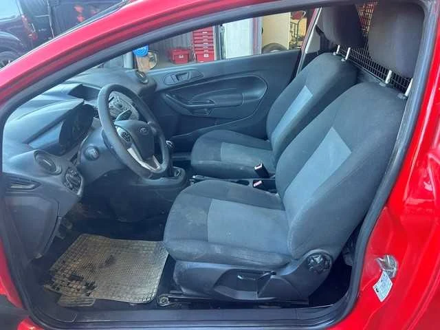 Ford - fiesta - bedrijfswagen - afbeelding 7 van  9