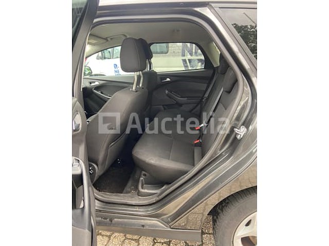 Ford - focus estate (2016) - afbeelding 9 van  32