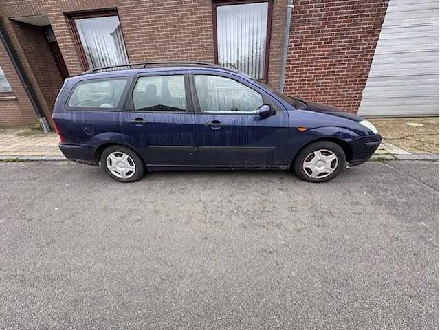 Ford - focus wagon - 1.6-16v cool edition - car - 2002 - afbeelding 10 van  15