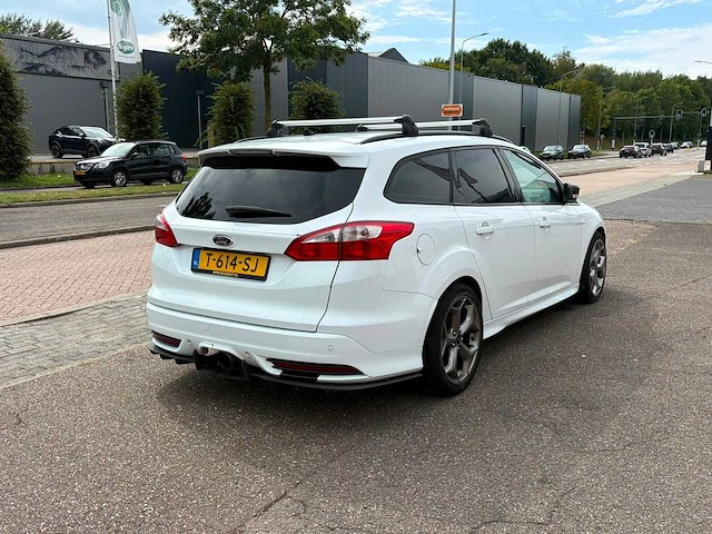 Ford - focus wagon - 2.0 ecob. st-3 - car - 2014 - afbeelding 10 van  15