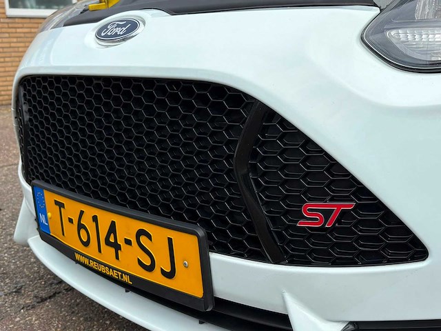 Ford - focus wagon - 2.0 ecob. st-3 - car - 2014 - afbeelding 2 van  12