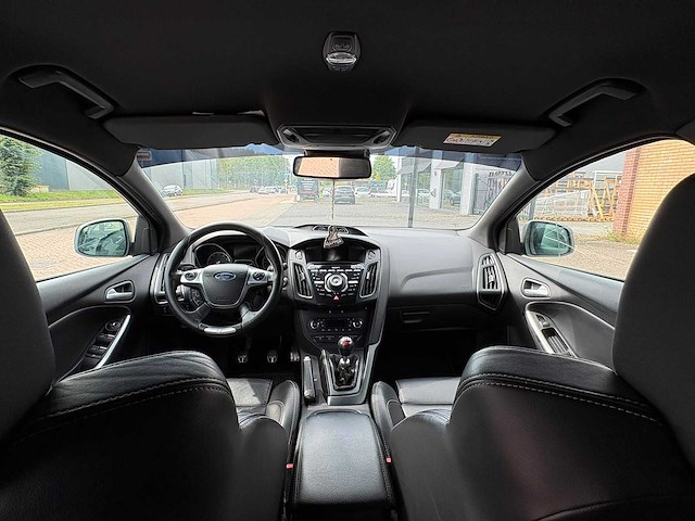 Ford - focus wagon - 2.0 ecob. st-3 - car - 2014 - afbeelding 3 van  12