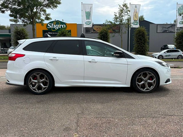 Ford - focus wagon - 2.0 ecob. st-3 - car - 2014 - afbeelding 10 van  12
