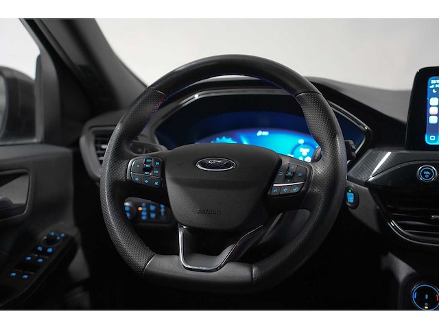 Ford - kuga - 2023 - auto - st line - apple carplay - afbeelding 2 van  19