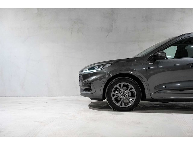 Ford - kuga - 2023 - auto - st line - apple carplay - afbeelding 5 van  19