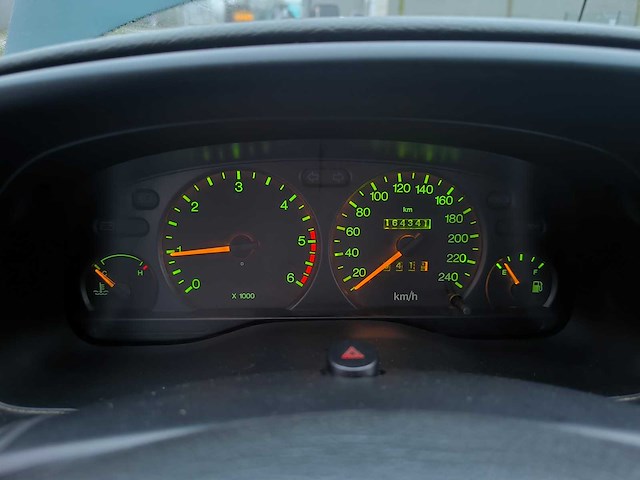 Ford - mondeo – diesel – 1998 – 164.341 km – manueel - afbeelding 13 van  23