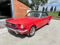Ford - mustang cabrio - oldtimer - afbeelding 1 van  46