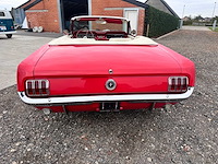 Ford - mustang cabrio - oldtimer - afbeelding 19 van  46