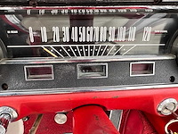 Ford - mustang cabrio - oldtimer - afbeelding 39 van  46