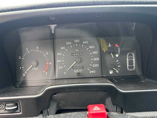 Ford - scorpio - 3liter - classic cars >15 - afbeelding 6 van  18