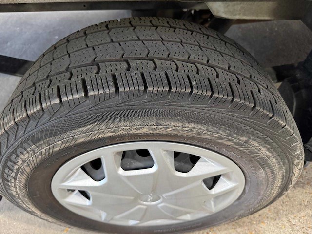 Ford - transit - fcd - van - afbeelding 15 van  19