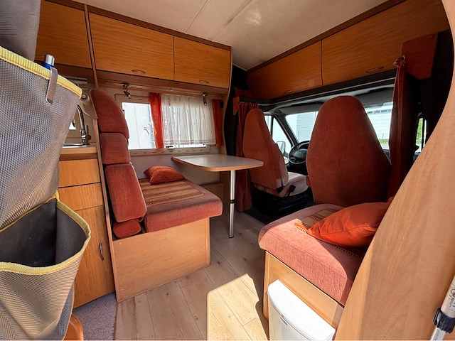 Ford 125 t350 eura mobil 2.8t camper - mobilhome - afbeelding 26 van  56