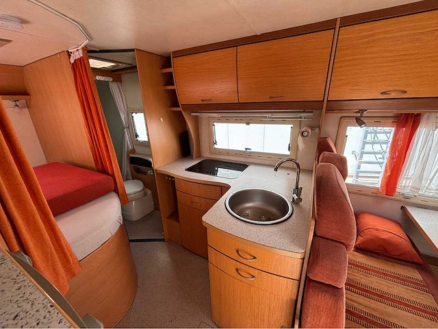 Ford 125 t350 eura mobil 2.8t camper - mobilhome - afbeelding 35 van  56