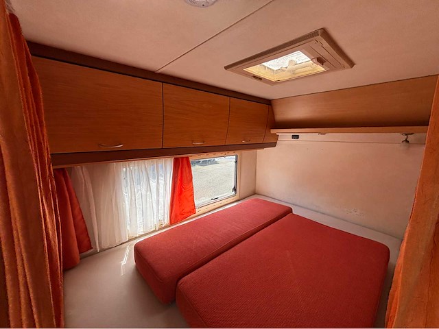 Ford 125 t350 eura mobil 2.8t camper - mobilhome - afbeelding 38 van  56