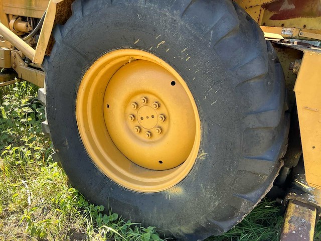 Ford 19-501 oldtimer tractor - afbeelding 3 van  20
