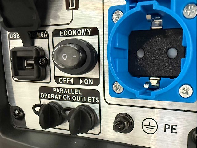 Ford 2200 watt inverter stroomgenerator - afbeelding 2 van  10