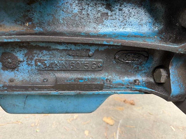 Ford 4600 oldtimer tractor - afbeelding 8 van  37
