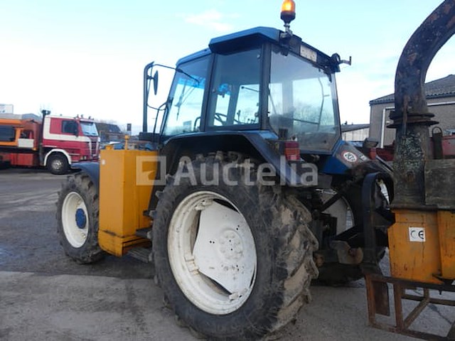 Ford 7840 sle dt tractor - afbeelding 26 van  31
