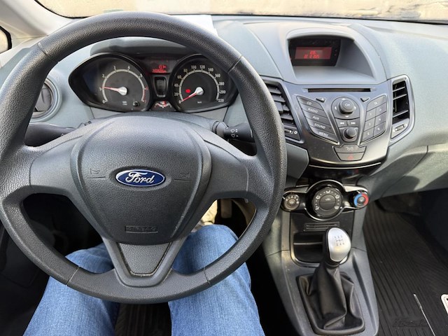 Ford ambiente, 2009 - afbeelding 2 van  25