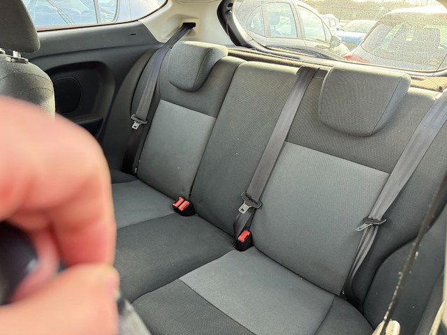 Ford ambiente, 2009 - afbeelding 8 van  25