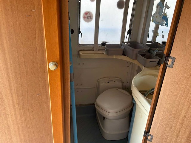 Ford autocaravane motorhome - afbeelding 15 van  47