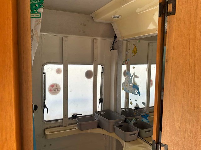 Ford autocaravane motorhome - afbeelding 16 van  47